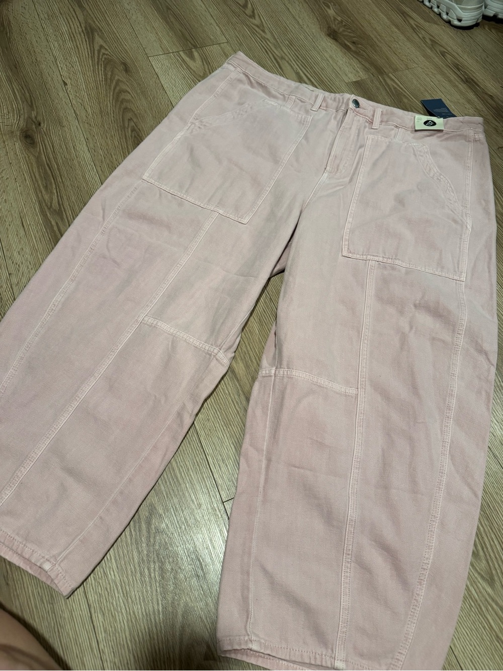 Universal Thread- barrel jeans Light Pink Wide-Leg Patch Pocket Pants